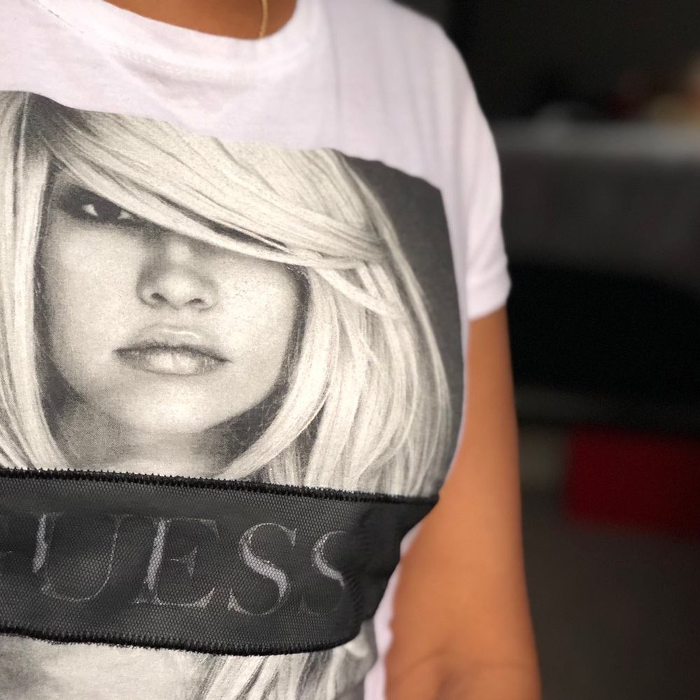 Guess Top - Picture 2 of 2